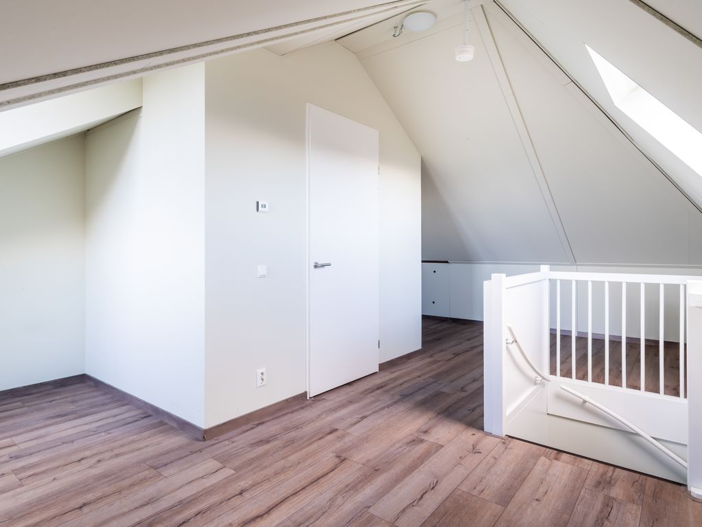 Vermaetweg 81, Pernis