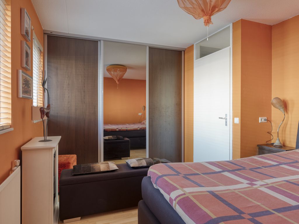 Oesterbank 15, Rhoon