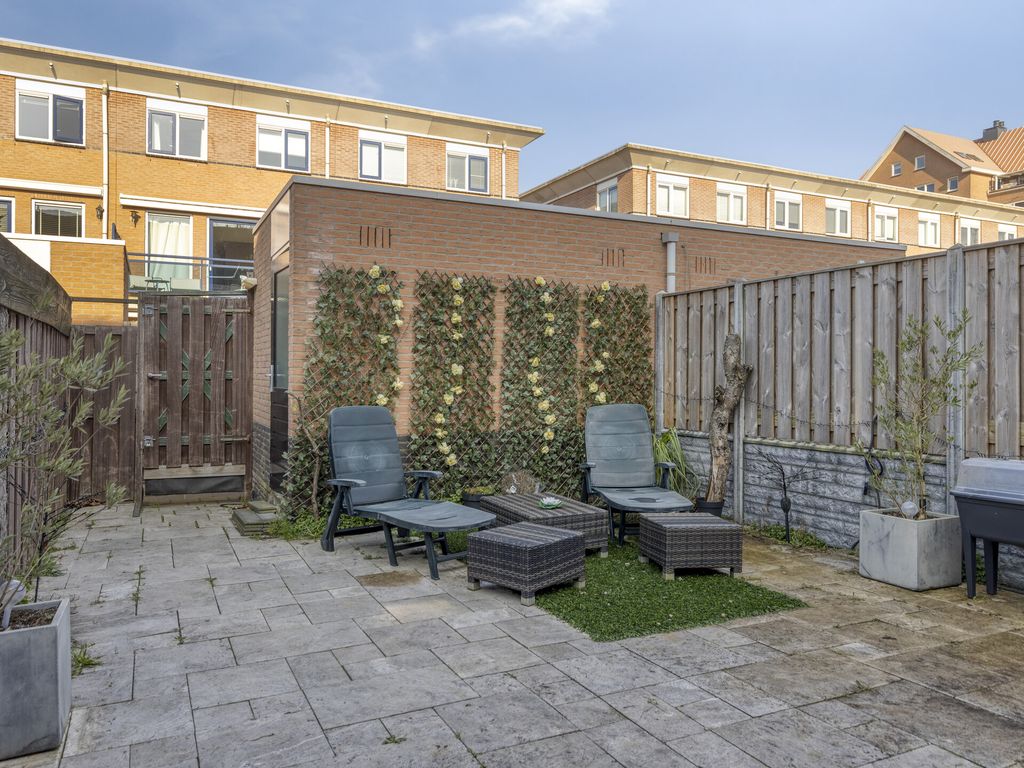 Oesterbank 15, Rhoon