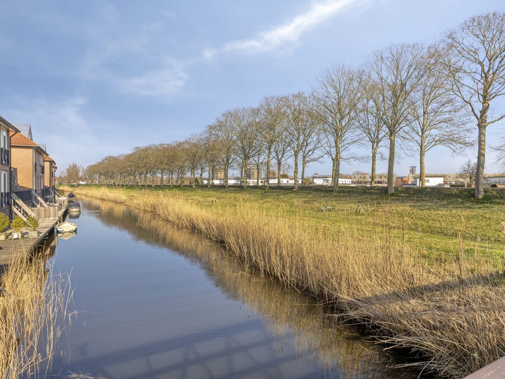 Oesterbank 15, Rhoon