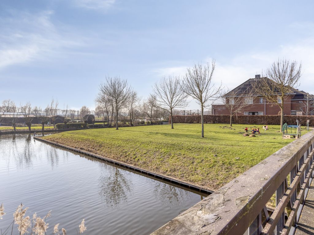 Oesterbank 15, Rhoon