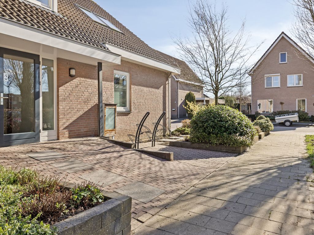 Oostdorpseweg 47, Poortugaal