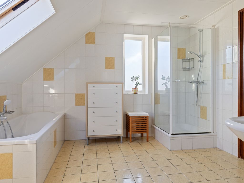 Oostdorpseweg 47, Poortugaal