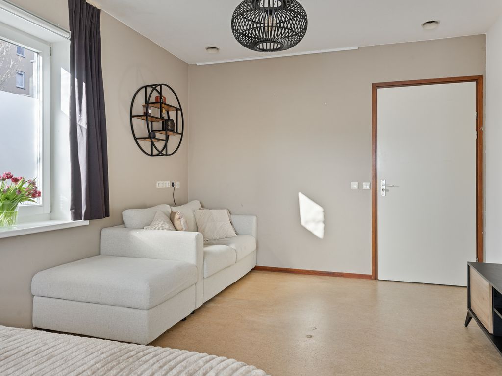 Oostdorpseweg 47, Poortugaal