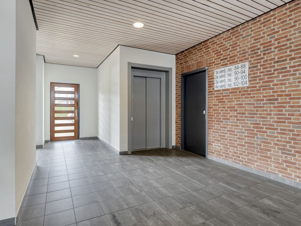 Avenue Carnisse 98, Barendrecht