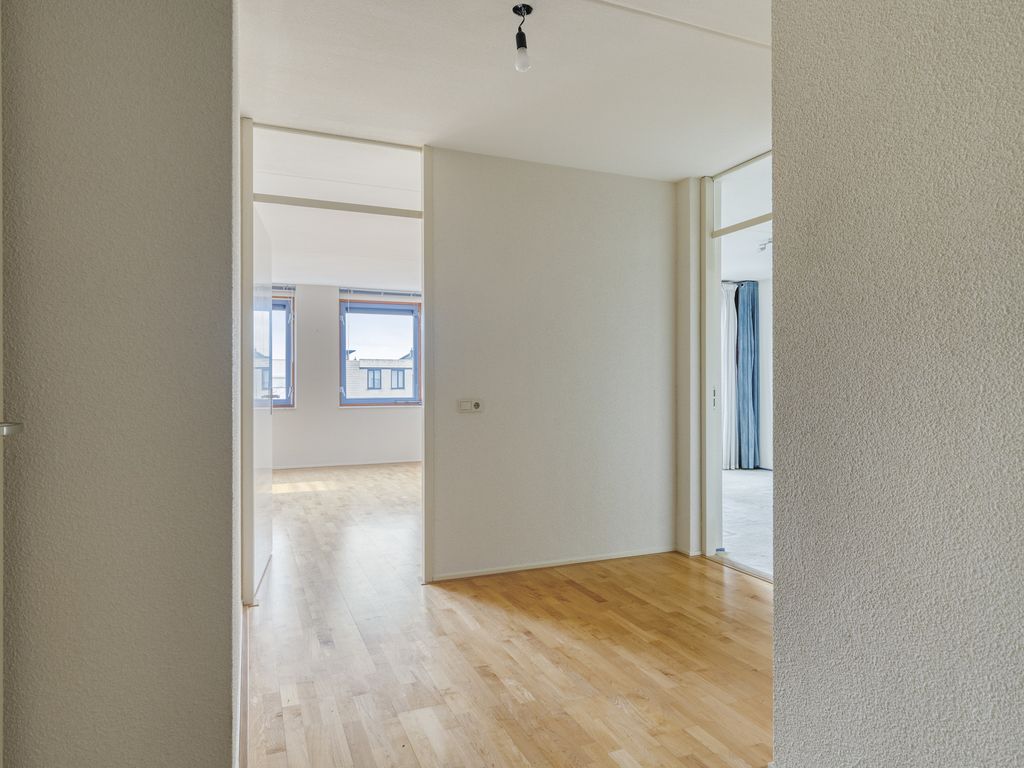 Avenue Carnisse 98, Barendrecht