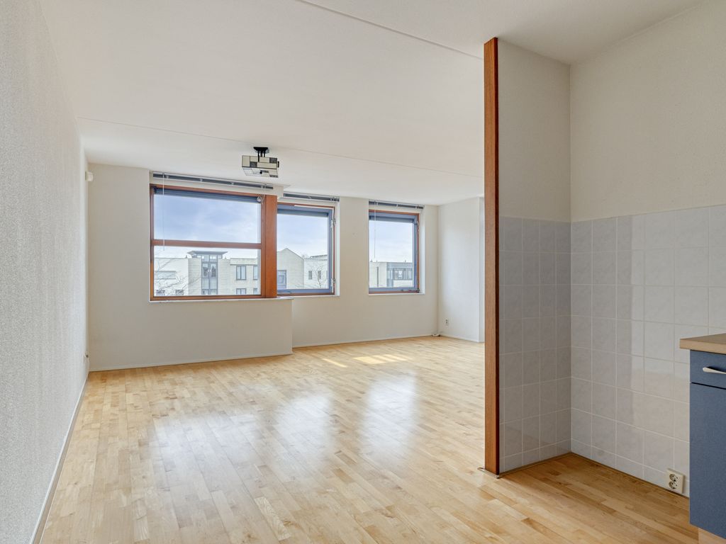 Avenue Carnisse 98, Barendrecht