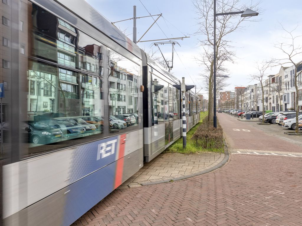 Avenue Carnisse 98, Barendrecht