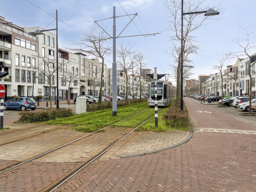 Avenue Carnisse 98, Barendrecht