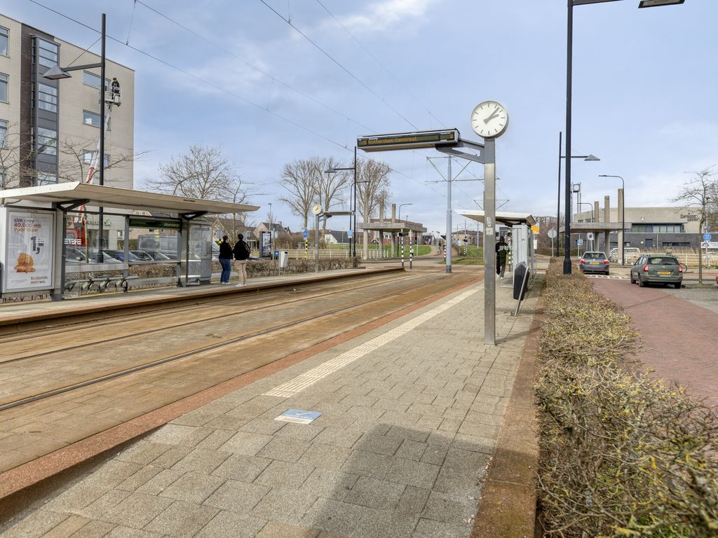 Avenue Carnisse 98, Barendrecht