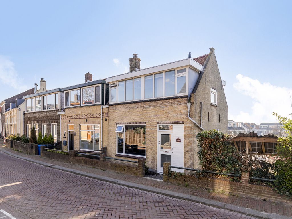 Pastoriedijk 490, Pernis