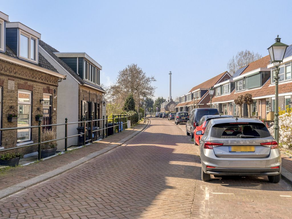 Pastoriedijk 490, Pernis