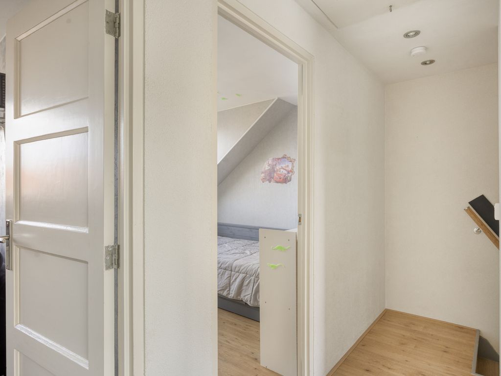 Murraystraat 25, Pernis