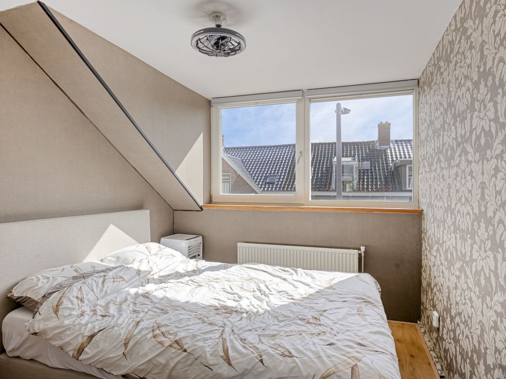 Murraystraat 25, Pernis