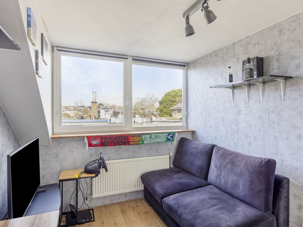 Murraystraat 25, Pernis