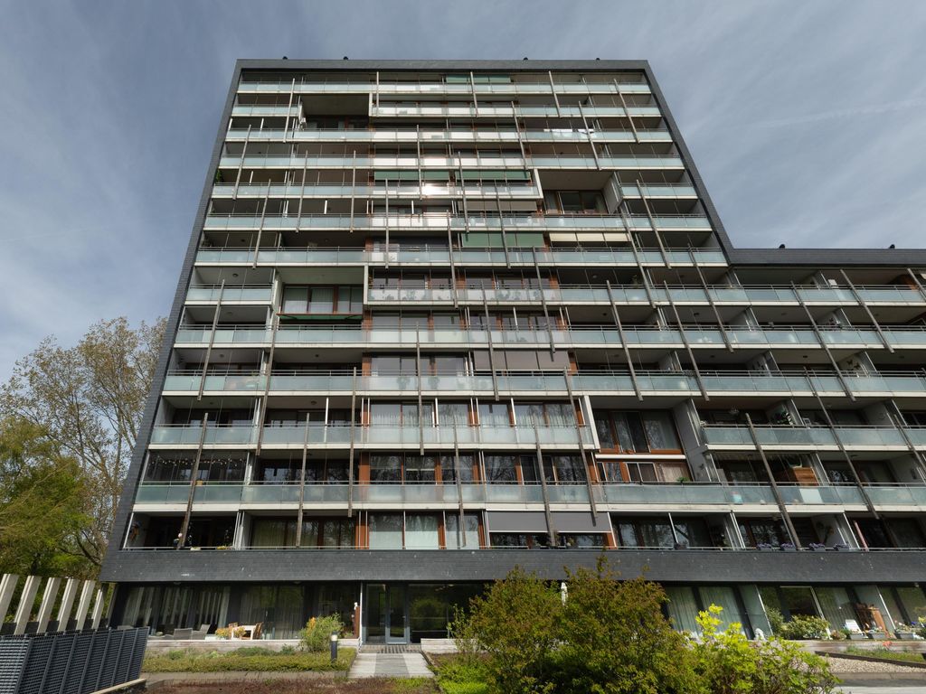 Keizersmantelweg 231, Hoogvliet