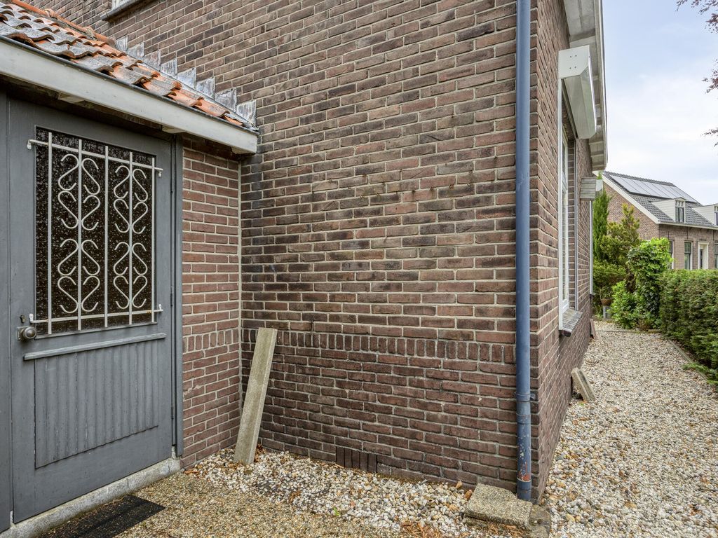 Duivelandstraat 10, Rhoon