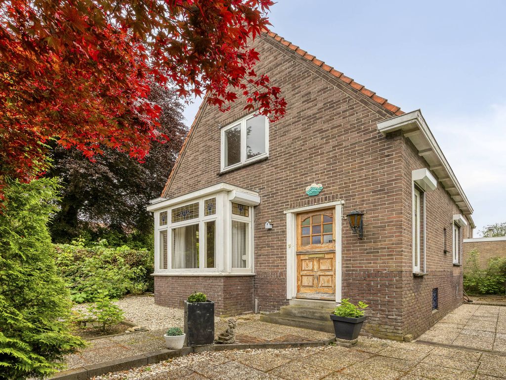 Duivelandstraat 10, Rhoon