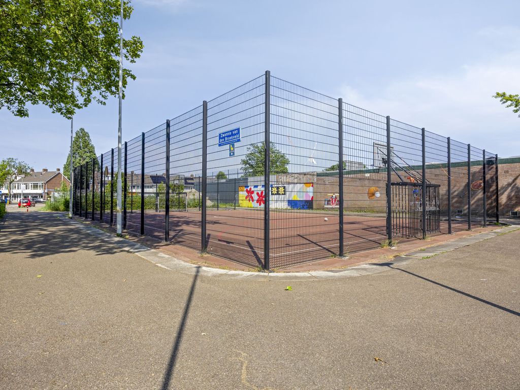 Haifaweg 67, Hoogvliet