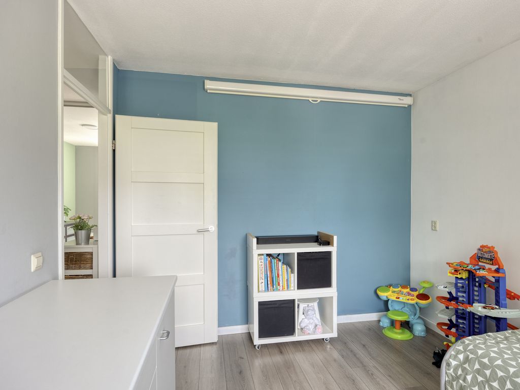 Middenbaan-Zuid 556, Hoogvliet