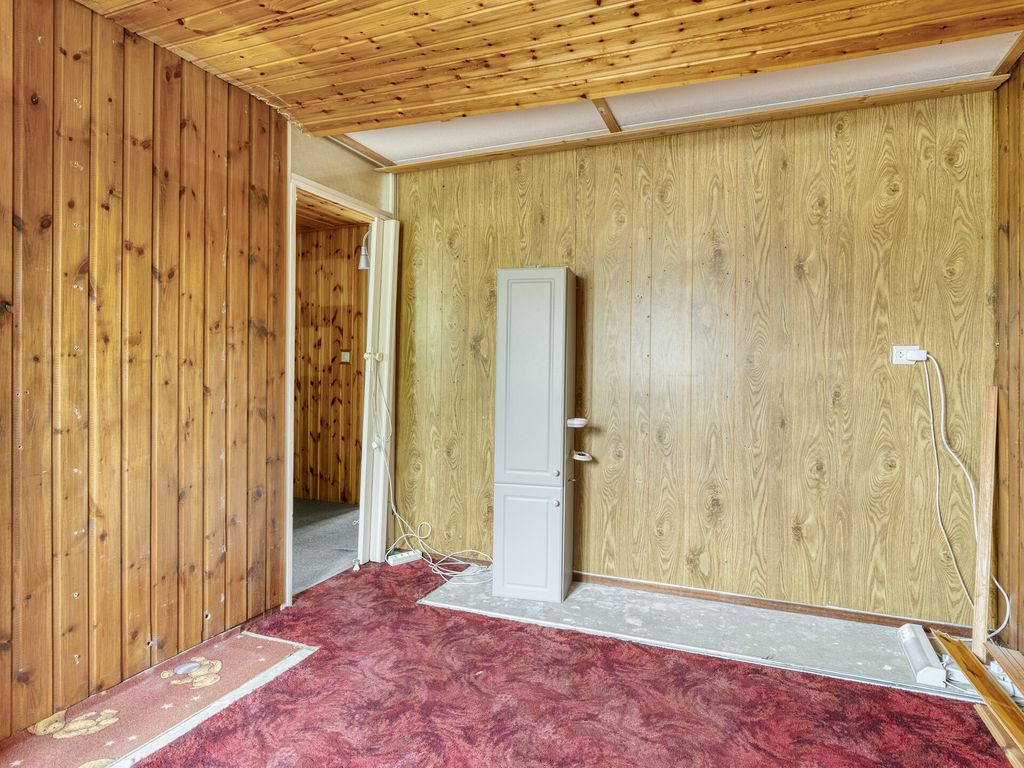 Nachtegaal 12, Hoogvliet
