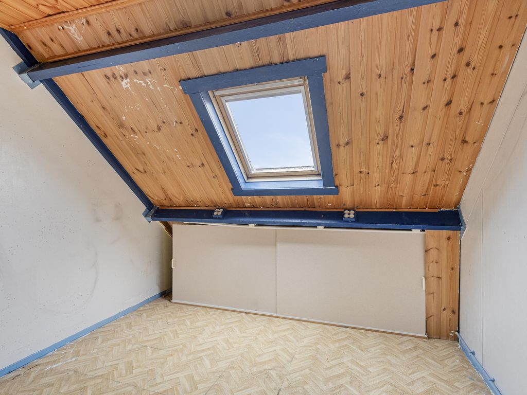 Nachtegaal 12, Hoogvliet