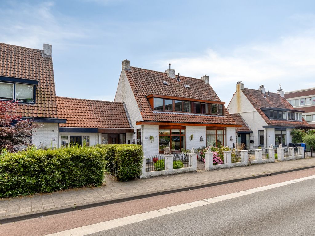 Oude Wal 14, Hoogvliet