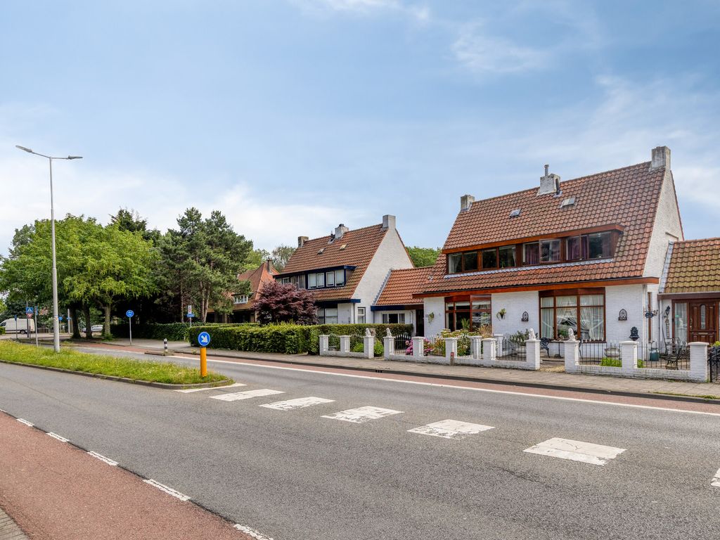 Oude Wal 14, Hoogvliet
