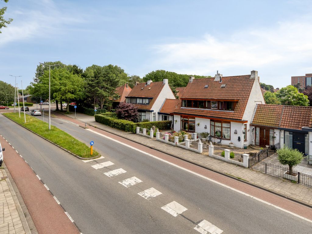 Oude Wal 14, Hoogvliet