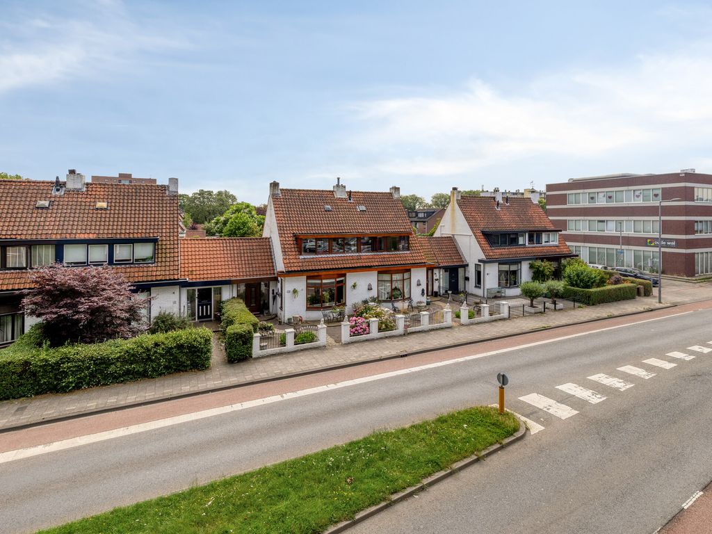 Oude Wal 14, Hoogvliet