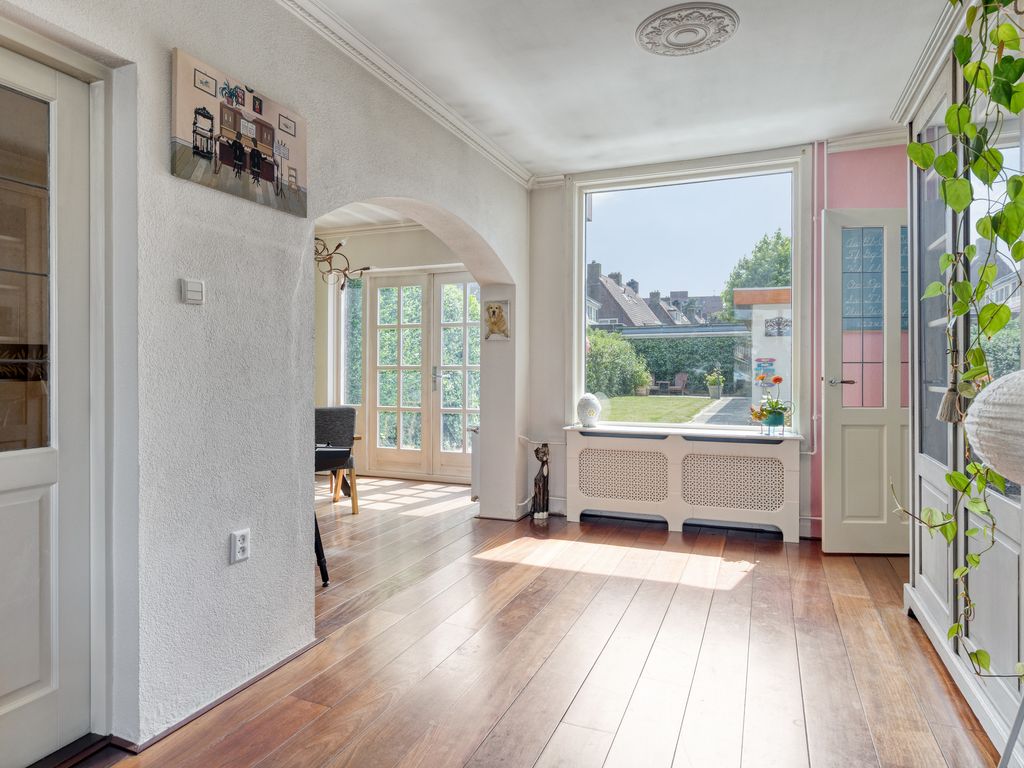 Oude Wal 14, Hoogvliet