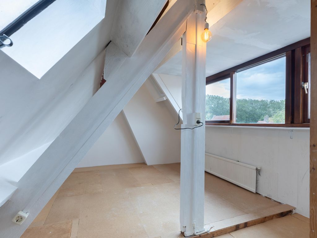 Oude Wal 14, Hoogvliet