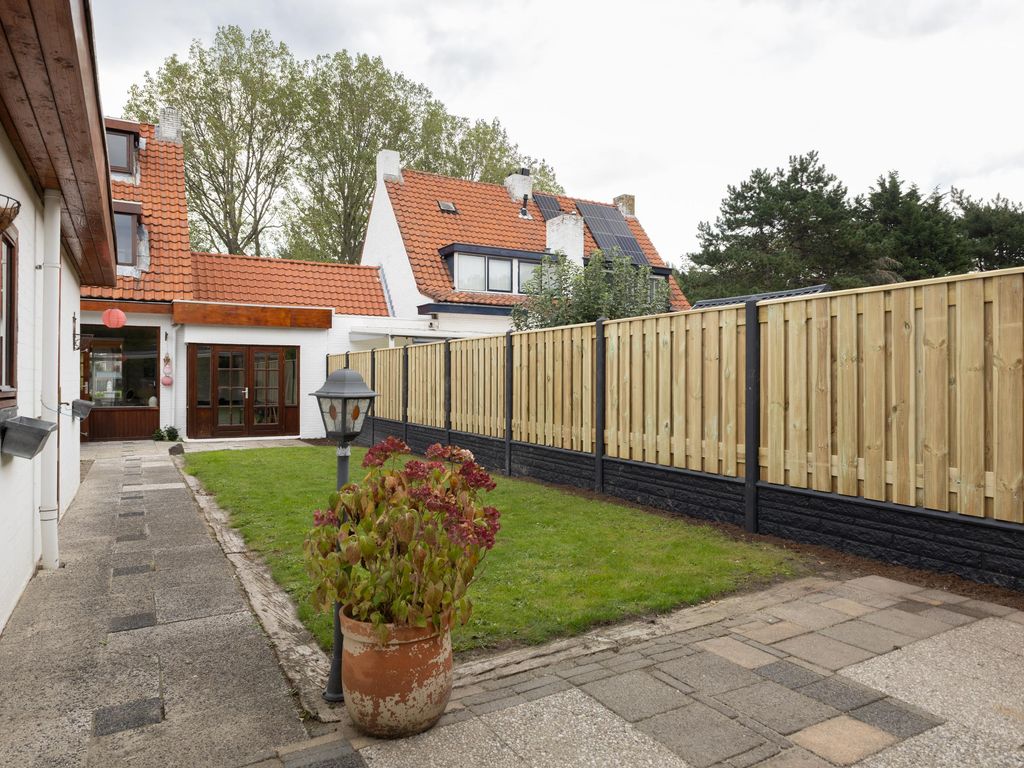 Oude Wal 14, Hoogvliet