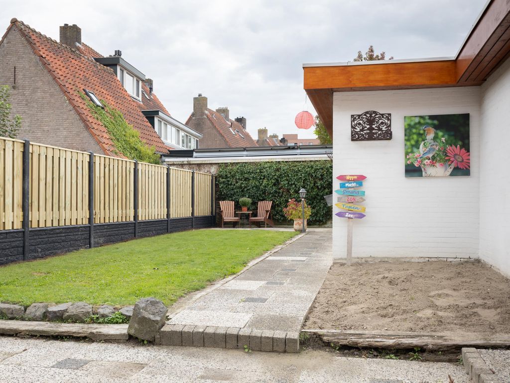 Oude Wal 14, Hoogvliet