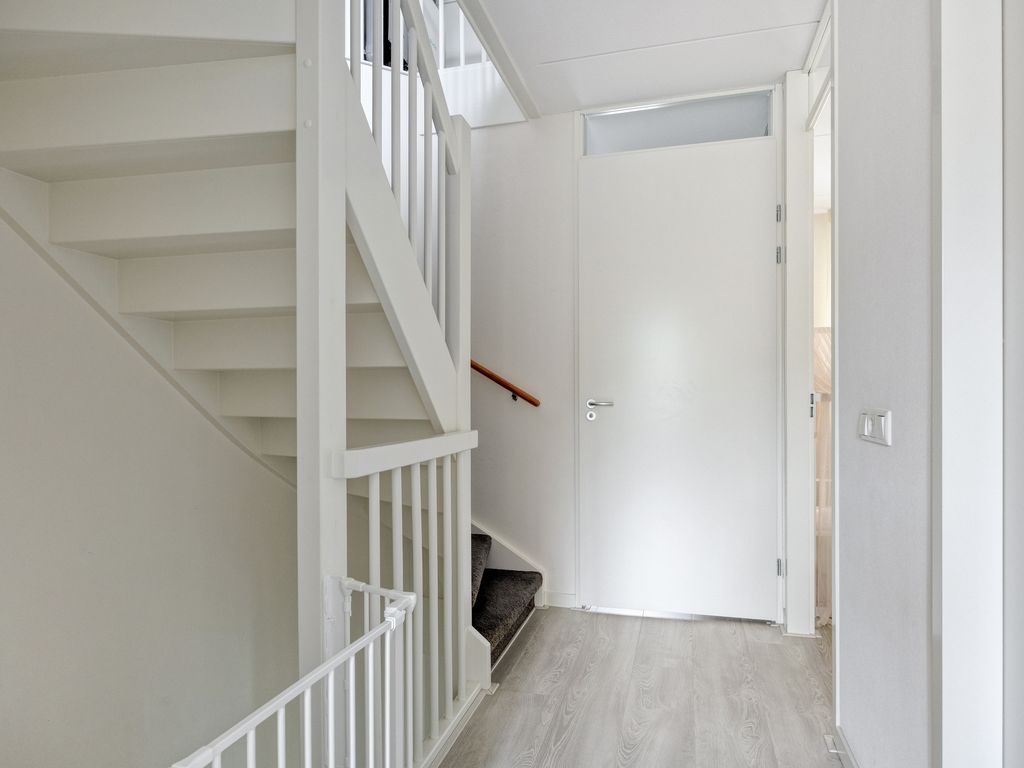 Juliettepad 11, Hoogvliet