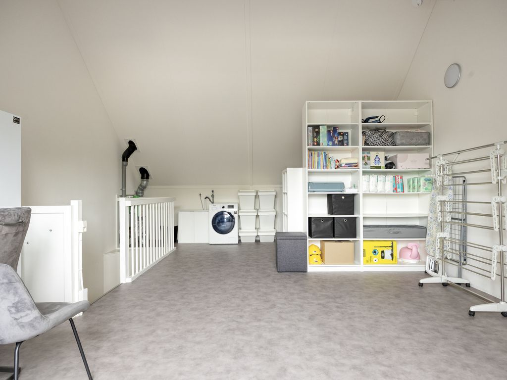 Juliettepad 11, Hoogvliet