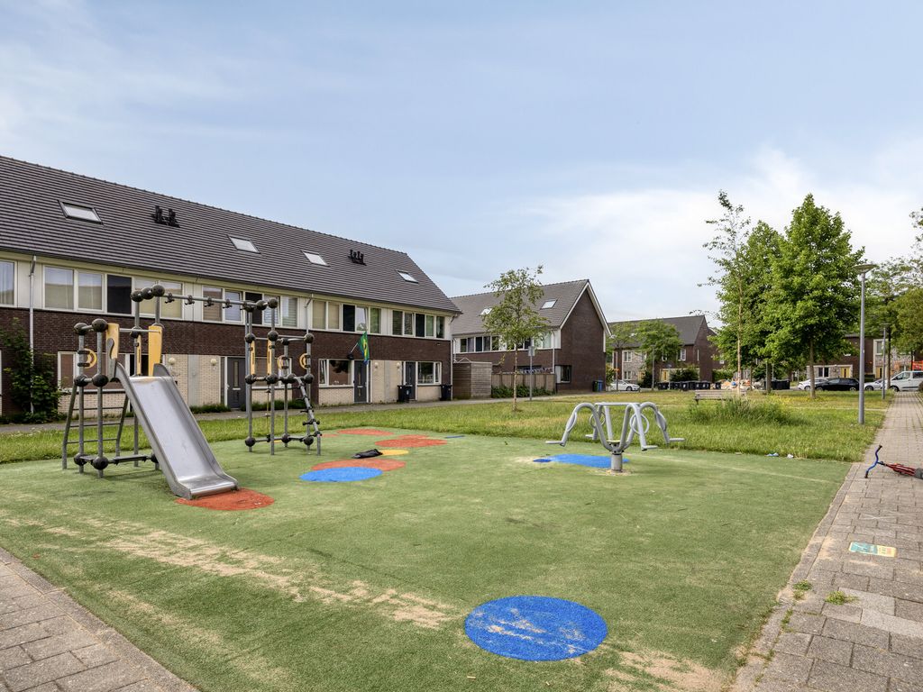Juliettepad 11, Hoogvliet