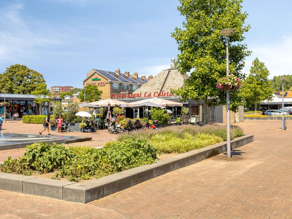 Rembrandtsingel 37, Rozenburg