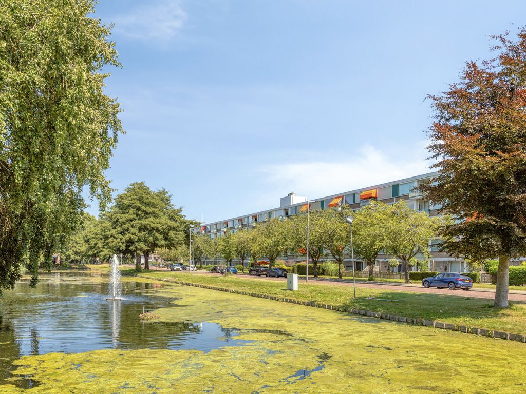 Rembrandtsingel 37, Rozenburg