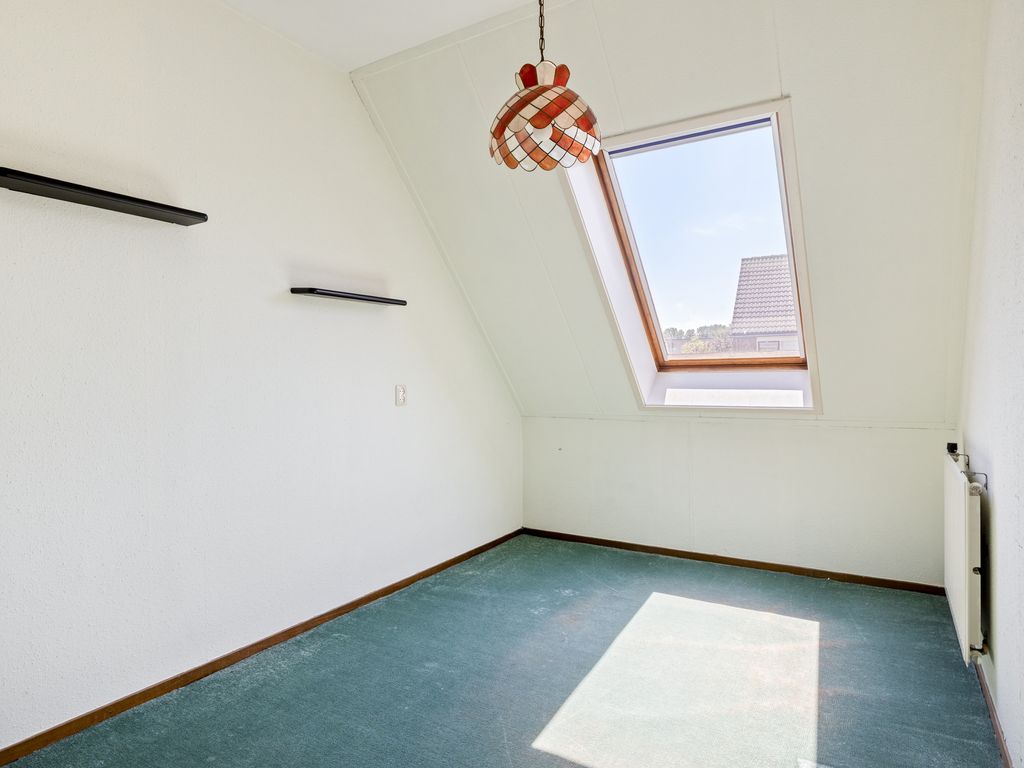Lisdodde 15, Hoogvliet