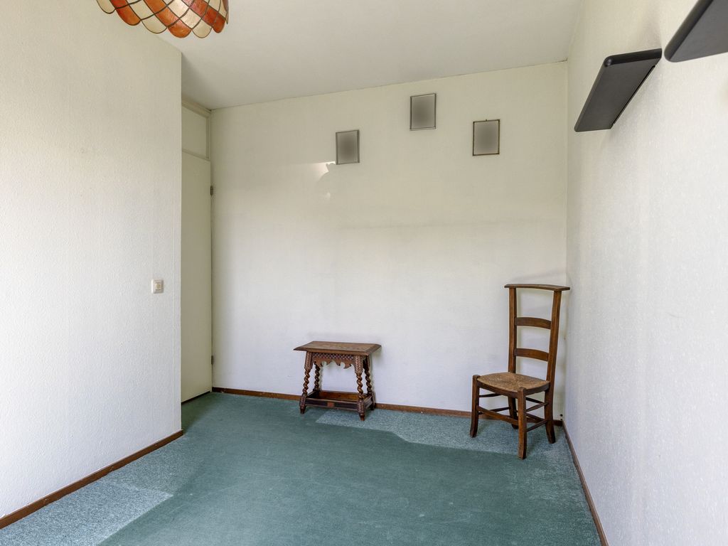Lisdodde 15, Hoogvliet