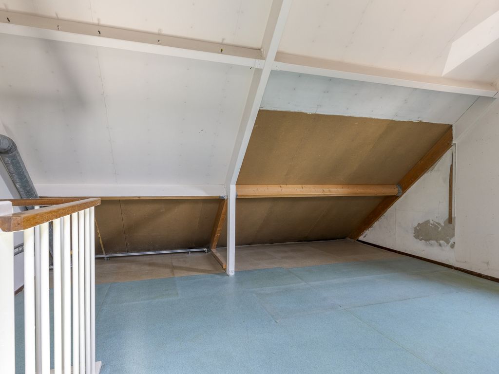 Lisdodde 15, Hoogvliet