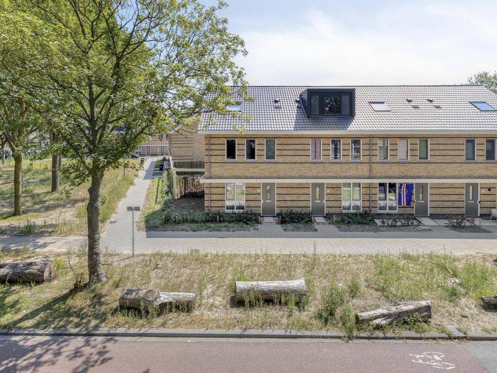 Holwinde 2, Hoogvliet