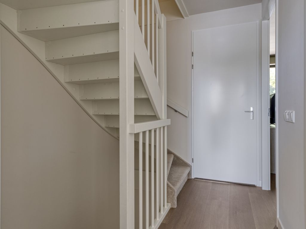 Holwinde 2, Hoogvliet