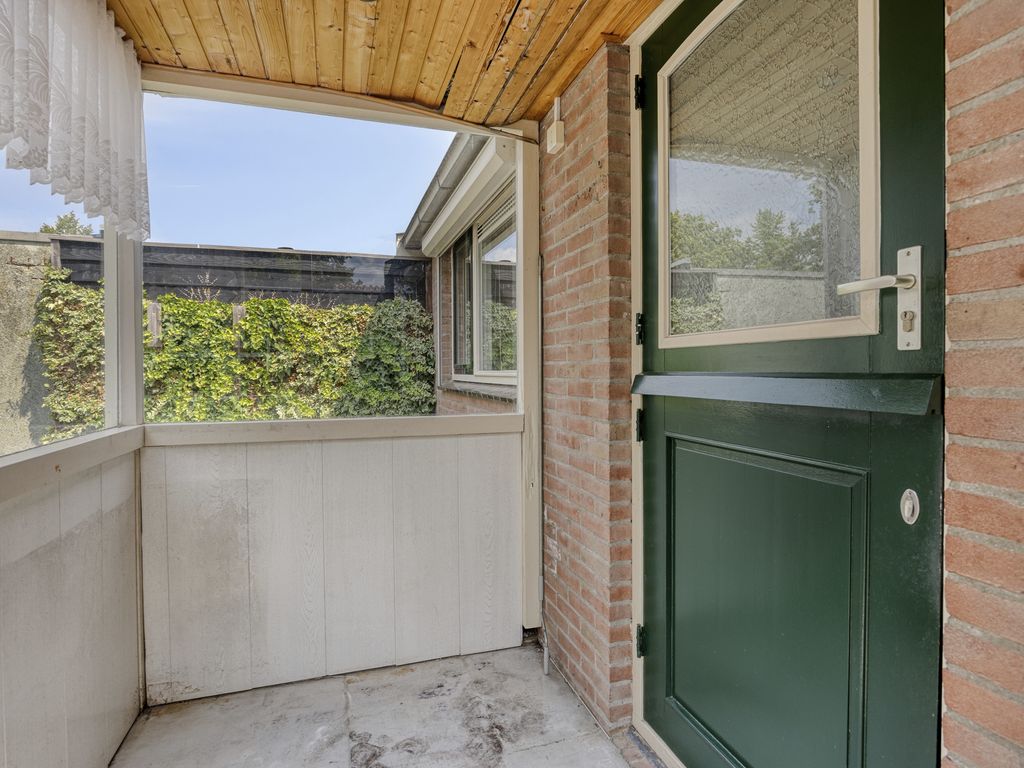 Kerkstraat 45, Poortugaal