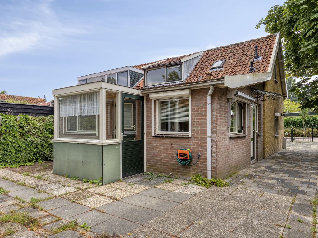 Kerkstraat 45, Poortugaal