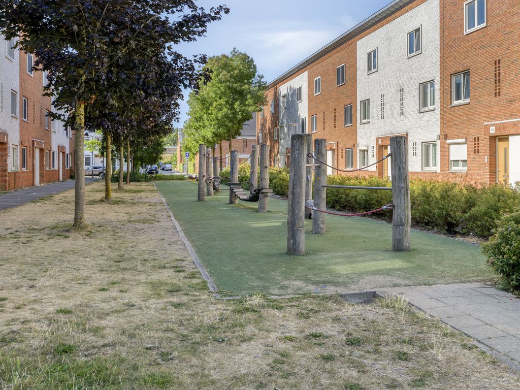 Rilland Bathstraat 2, Rotterdam