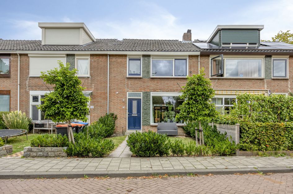 Kerkstraat 16