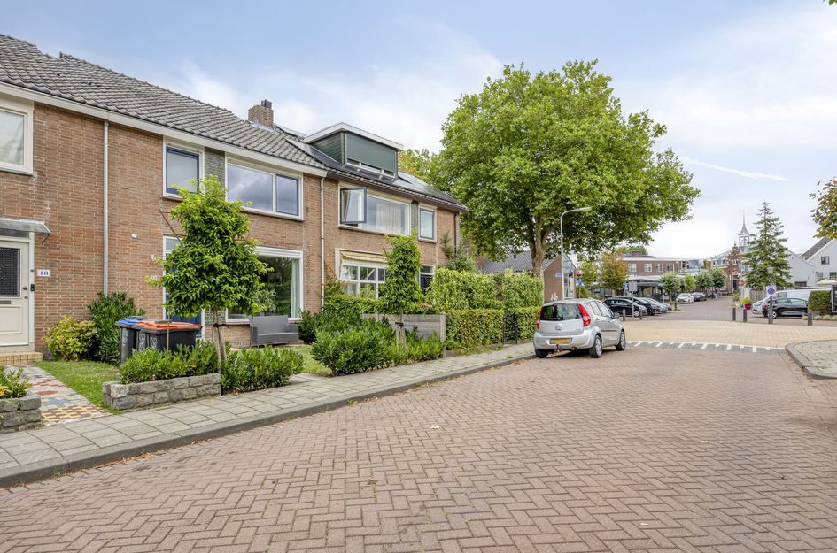 Kerkstraat 16