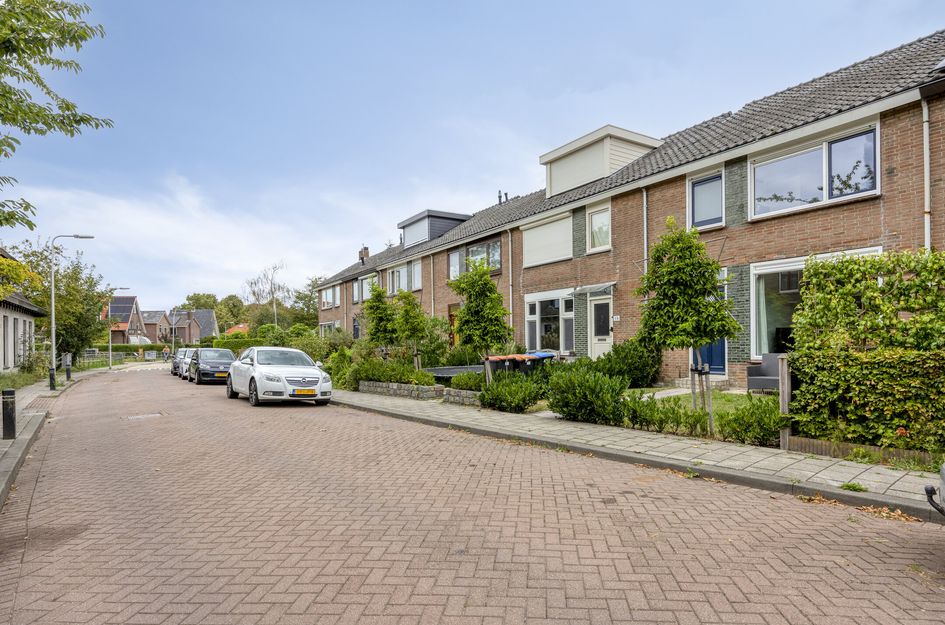 Kerkstraat 16